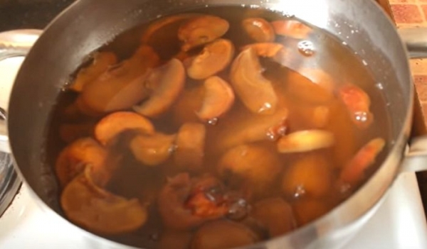 Как варить компот из сухофруктов — 7 простых рецептов
Как варить компот из сухофруктов — 7 простых рецептов