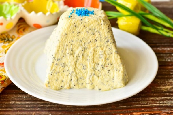 Творожная пасха с маком Творожная пасха с маком