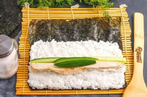 Жареные роллы с курицей Жареные роллы с курицей