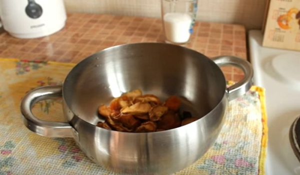 Как варить компот из сухофруктов — 7 простых рецептов
Как варить компот из сухофруктов — 7 простых рецептов