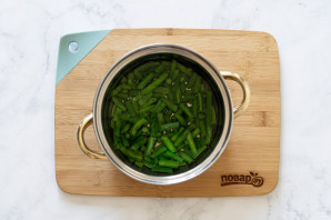 Салат с апельсином и фасолью Салат с апельсином и фасолью