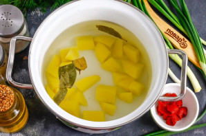 Борщ из запеченной свеклы Борщ из запеченной свеклы