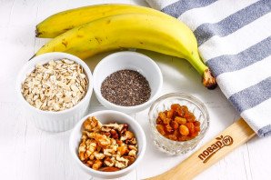 Диетические батончики с бананом Диетические батончики с бананом