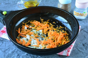 Перловка с куриной печенью Перловка с куриной печенью