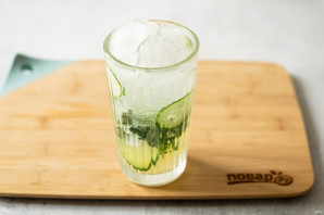 Лимонад "Орегано Физз" Лимонад "Орегано Физз"