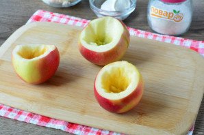 Яблоки фаршированные творогом Яблоки фаршированные творогом