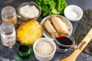 Роллы с курицей и ананасом Роллы с курицей и ананасом