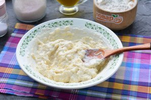 Оладьи с сыром на кефире Оладьи с сыром на кефире