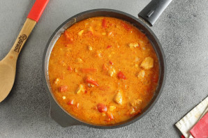 Паприкаш из индейки Паприкаш из индейки