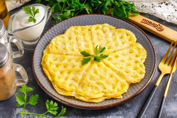 Омлет в вафельнице Омлет в вафельнице