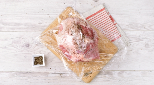 Свиной окорок, запеченный в соевой глазури, пошаговый рецепт с фото Свиной окорок, запеченный в соевой глазури, пошаговый рецепт с фото