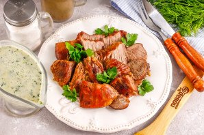 Диетическая говядина в духовке Диетическая говядина в духовке