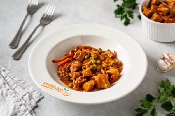 Гуляш из сейтана Гуляш из сейтана