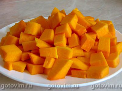 Куриная печень и сердечки, тушенные с тыквой Куриная печень и сердечки, тушенные с тыквой