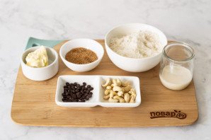 Веганское кокосовое печенье Веганское кокосовое печенье