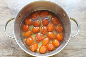 Абрикосовое варенье "Королевское" Абрикосовое варенье "Королевское"