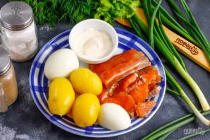 Салат "Норвежский" с семгой