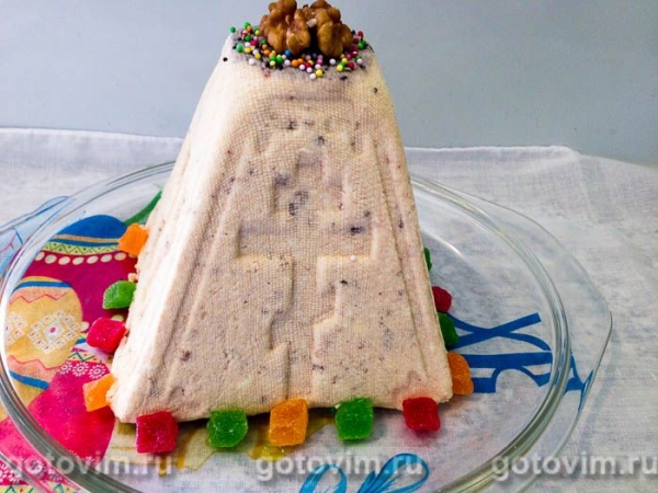 Пасха с вареной сгущенкой и грецкими орехами Пасха с вареной сгущенкой и грецкими орехами