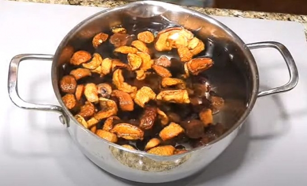 Как варить компот из сухофруктов — 7 простых рецептов
Как варить компот из сухофруктов — 7 простых рецептов