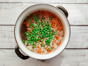 Диетический суп с перловкой Диетический суп с перловкой