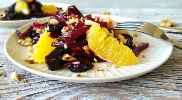 Салат с черносливом и грецкими орехами, пошаговый рецепт с фото Салат с черносливом и грецкими орехами, пошаговый рецепт с фото