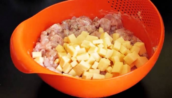 Куриные рубленные котлеты — самые вкусные рецепты на сковороде
Куриные рубленные котлеты — самые вкусные рецепты на сковороде