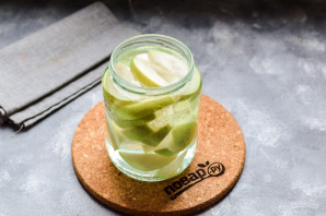 Компот из груш с лимонной кислотой Компот из груш с лимонной кислотой