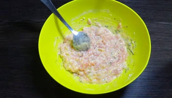 Куриные рубленные котлеты — самые вкусные рецепты на сковороде
Куриные рубленные котлеты — самые вкусные рецепты на сковороде