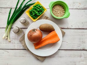 Диетический суп с перловкой Диетический суп с перловкой