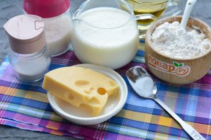 Оладьи с сыром на кефире Оладьи с сыром на кефире