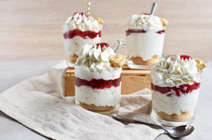 Десерт в стаканчиках