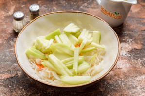 Салат "Гостям на удивление" Салат "Гостям на удивление"