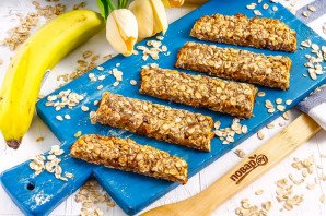 Диетические батончики с бананом Диетические батончики с бананом