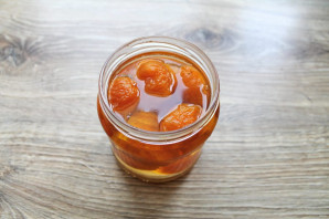 Абрикосовое варенье "Королевское" Абрикосовое варенье "Королевское"