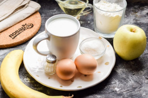 Блинчики с яблоком и бананом Блинчики с яблоком и бананом