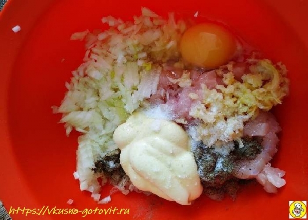 Куриные рубленные котлеты — самые вкусные рецепты на сковороде
Куриные рубленные котлеты — самые вкусные рецепты на сковороде