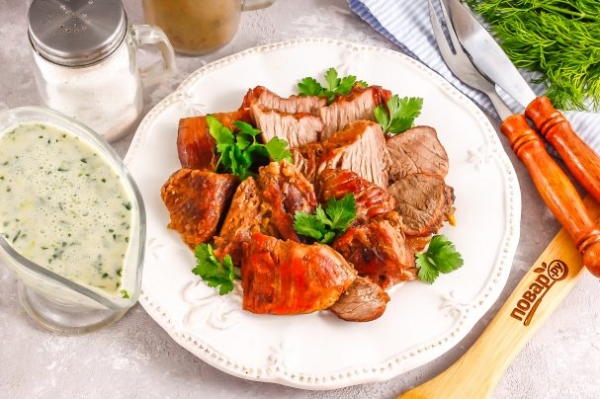 Диетическая говядина в духовке Диетическая говядина в духовке