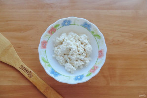 Бутерброды с творогом и помидорами Бутерброды с творогом и помидорами