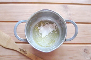 Белый соус с яйцом Белый соус с яйцом