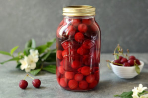 Концентрированный компот из вишни Концентрированный компот из вишни