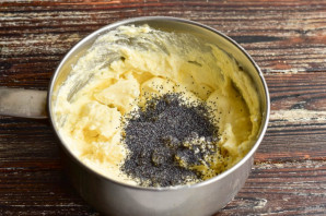 Творожная пасха с маком Творожная пасха с маком