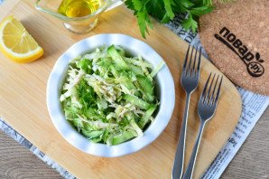 Салат с курицей и белокочанной капустой Салат с курицей и белокочанной капустой