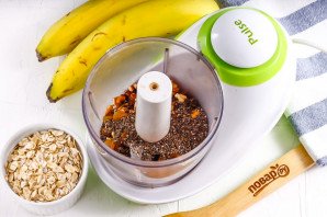 Диетические батончики с бананом Диетические батончики с бананом