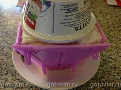 Пасха с вареной сгущенкой и грецкими орехами Пасха с вареной сгущенкой и грецкими орехами