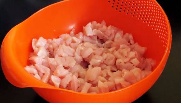 Куриные рубленные котлеты — самые вкусные рецепты на сковороде
Куриные рубленные котлеты — самые вкусные рецепты на сковороде