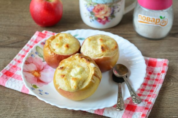 Яблоки фаршированные творогом Яблоки фаршированные творогом