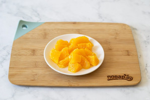 Салат с апельсином и фасолью Салат с апельсином и фасолью