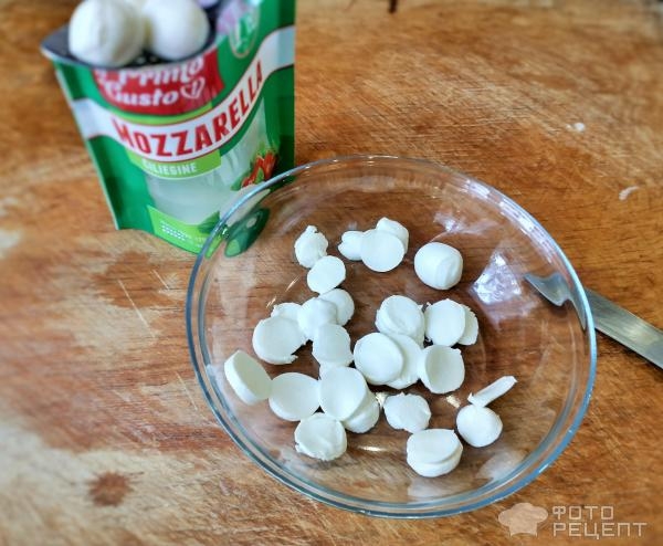 Рецепт: Хлеб с зеленью и моцареллой - В традициях Италии