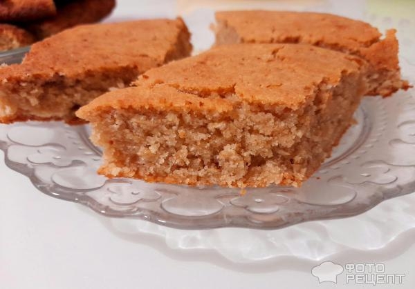 Рецепт: Коврижка постная с вареньем - С домашним яблочным вареньем. По вкусу как шарлотка. Постный рецепт.