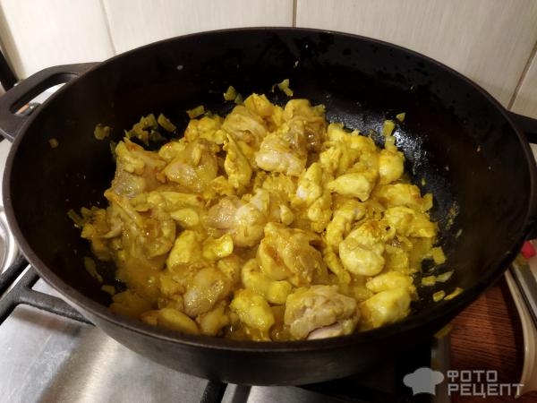 Рецепт: Курица карри с овощами - кабачками и ананасами Рецепт: Курица карри с овощами - кабачками и ананасами